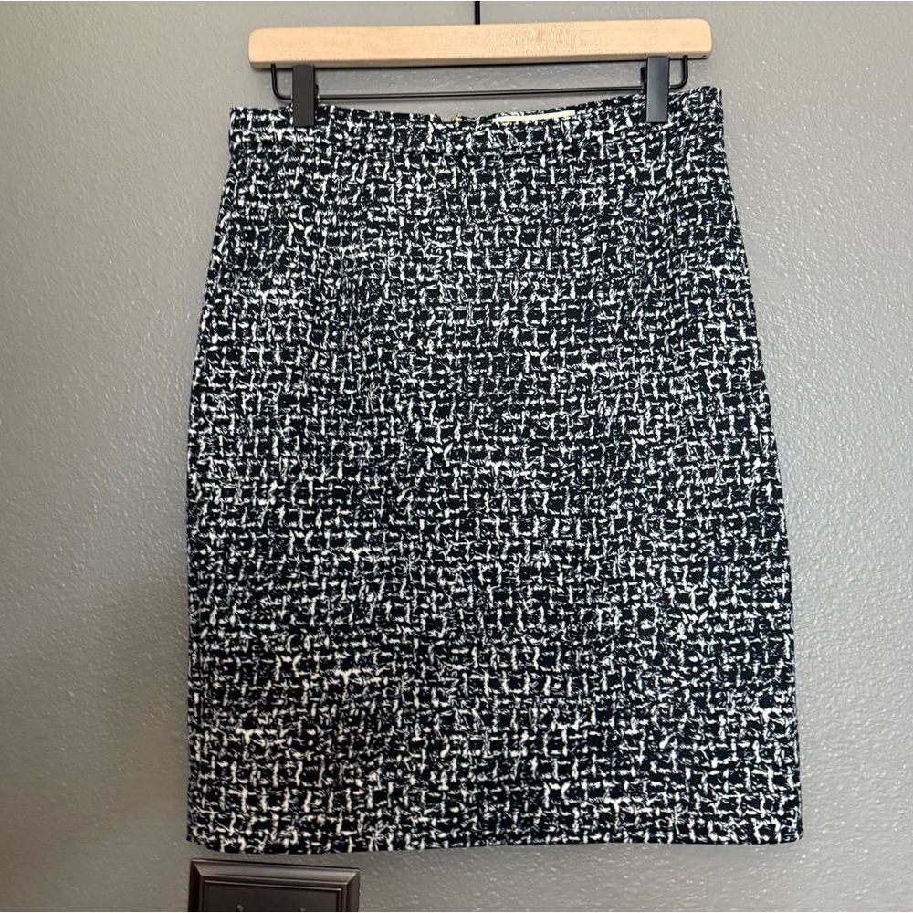 Michael Kors Women's Pencil Skirt Black White Printed Fitted Slit Straight
